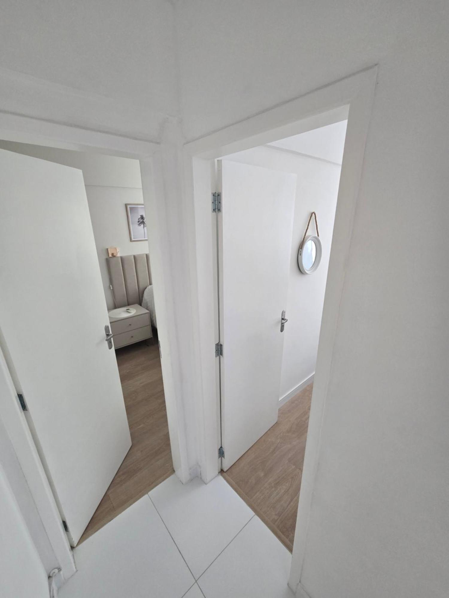 Apartamento Remodelado Novo A Cuadra Del Mar,patio Privado Parking Auto Pequeno-medio Balneário Camboriú